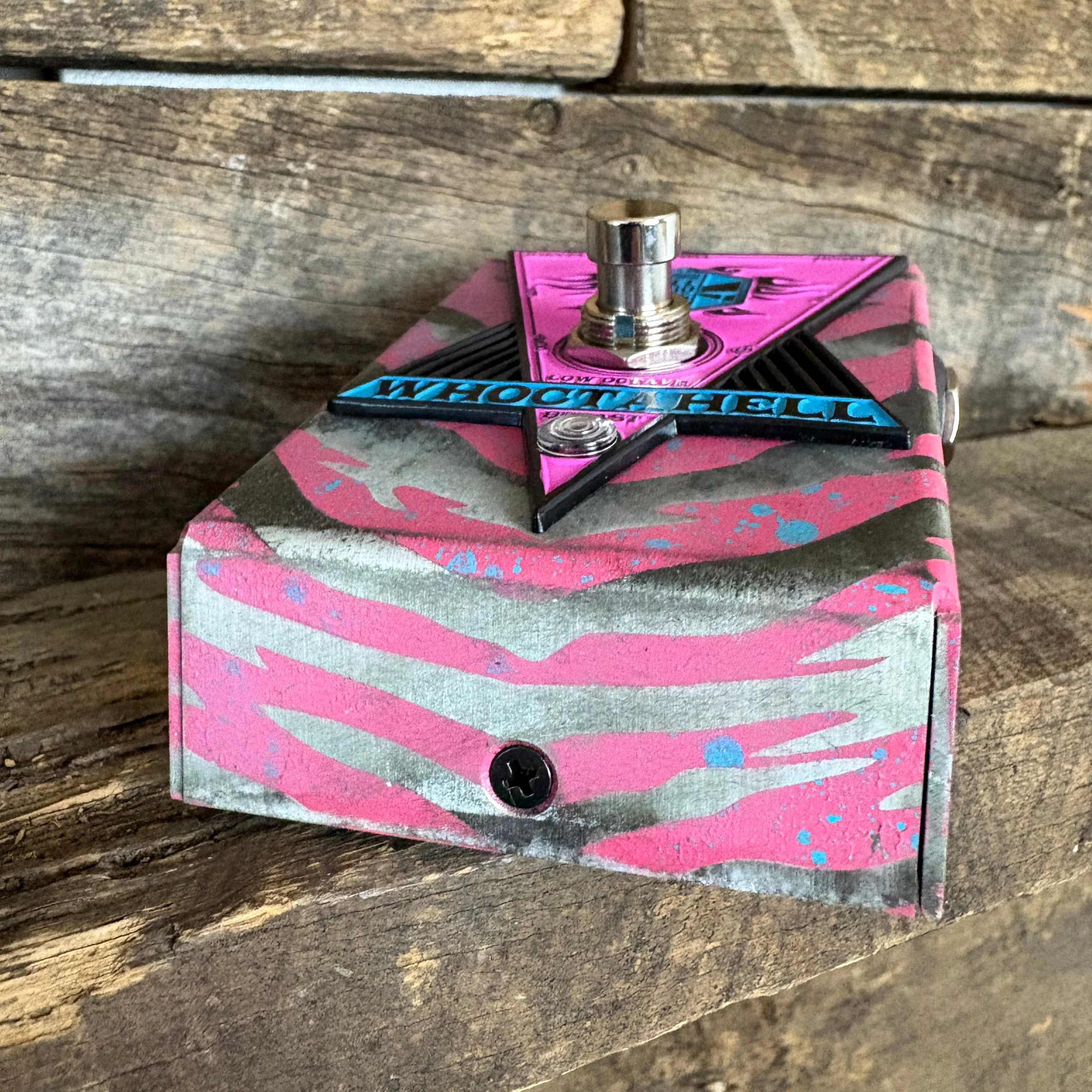 Beetronics Whoctahell V2 • Low Octave Beeast *Custom Shop WH0034* - Image 4