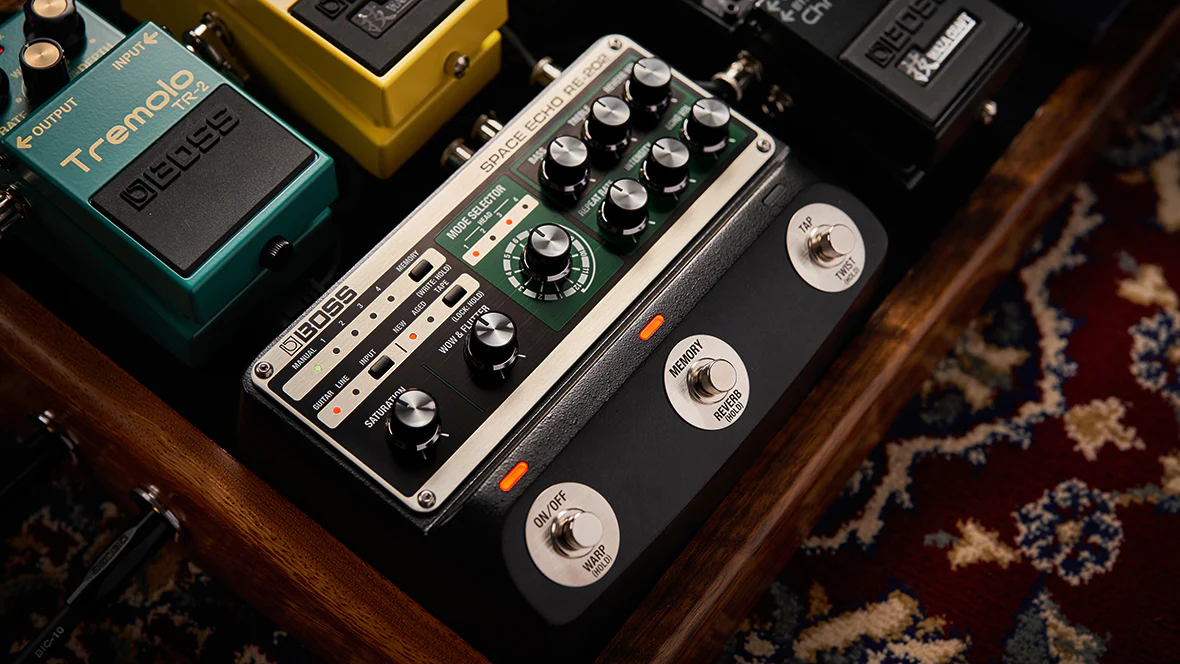 Boss Re-202 Space Echo Delay - Image 4