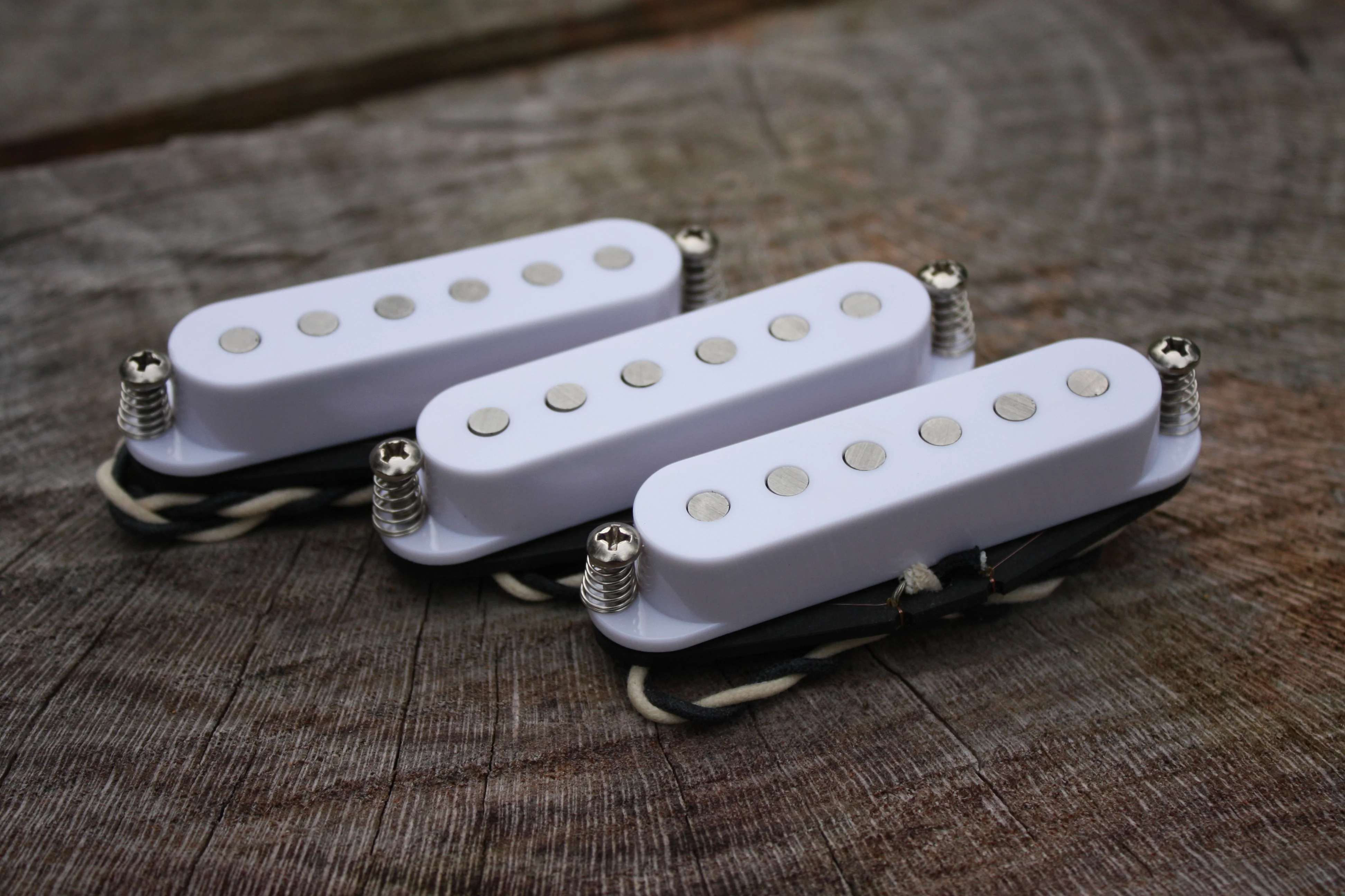 Labyrinth Guitar Pickups - Texas Chainsaw Strat Set - Image 9