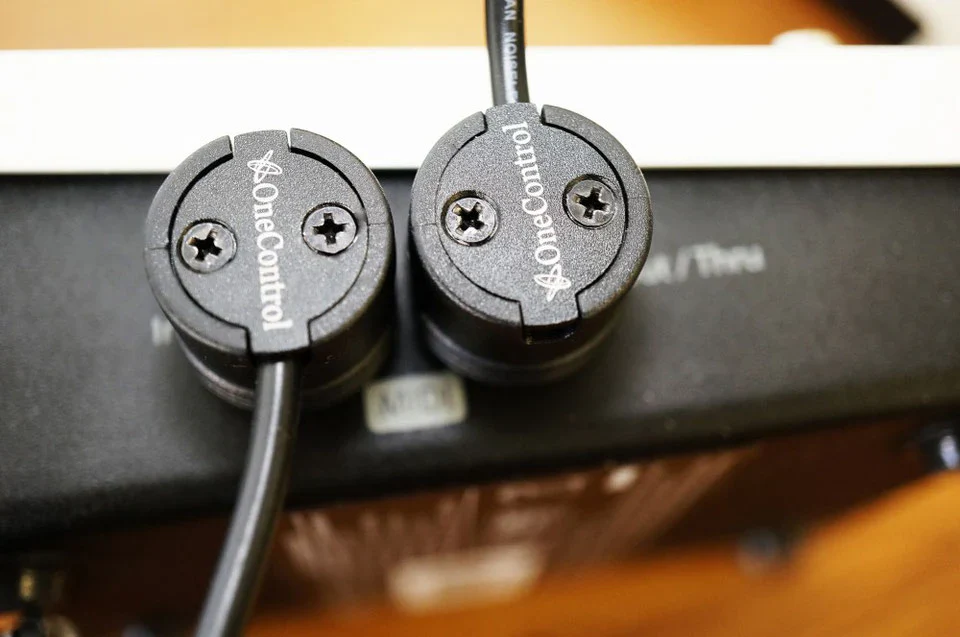 One Control MIDI Hammer Cable - Image 4