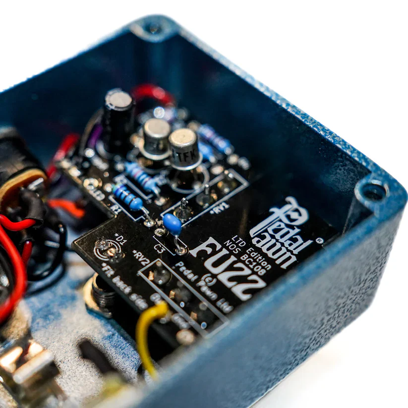 Pedal Pawn LTD EDITION FUZZ w/ NOS Telefunken BC108 Transistors - Image 3