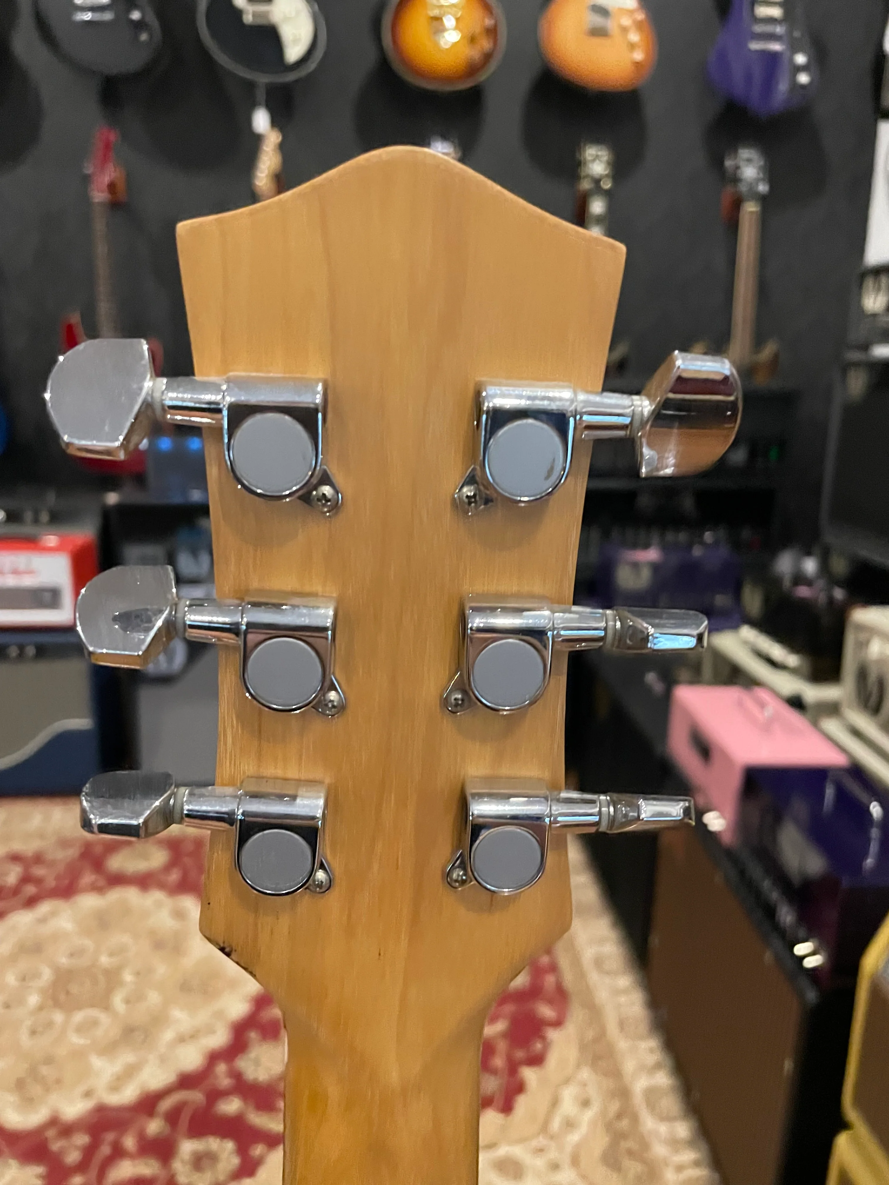 Second Hand Gretsch Synchromatic Red Sparkle Jet - Image 8
